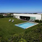 Bom Sucesso Resort 5*