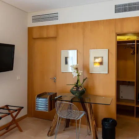 Resort Bom Sucesso 5*
