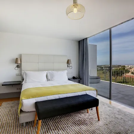 Rezort Bom Sucesso Vau (Obidos)