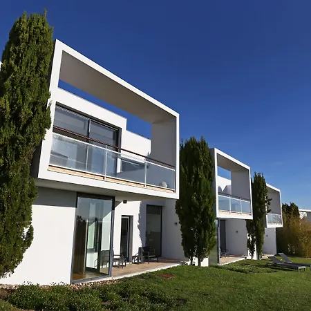 Semesteranläggning (resort) Bom Sucesso 5*